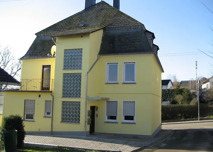 For Fitters In The Hunsrueck Casa de Férias